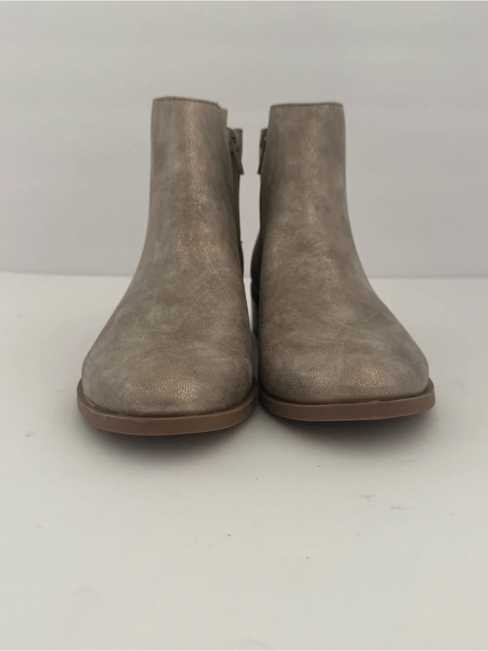 Girls 3 Taupe Chelsea Ankle Boots Side Zip Elastic Gore Block Heel Booties Shoes